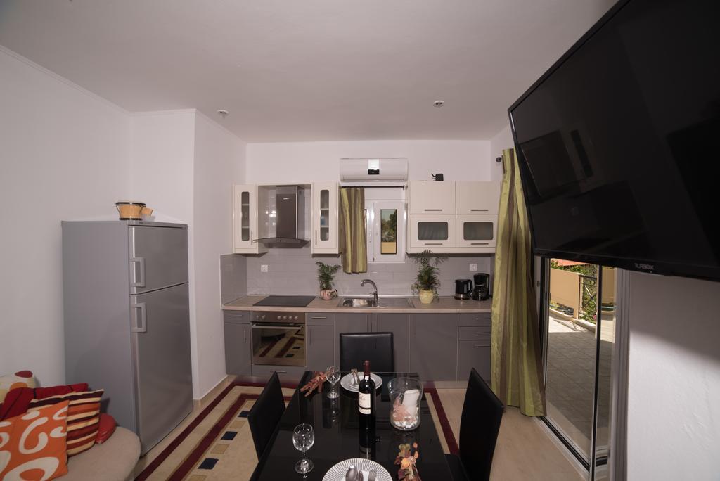Bodikos Villas & Apartments Pitsidia Luaran gambar