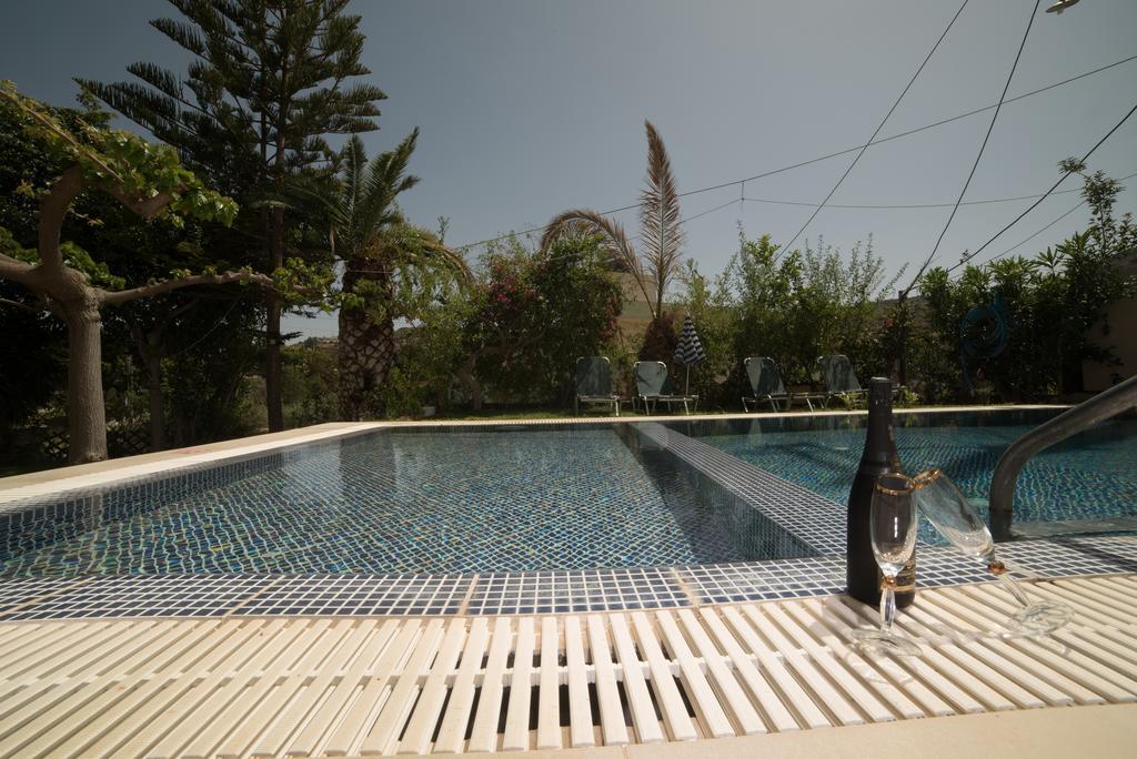 Bodikos Villas & Apartments Pitsidia Luaran gambar