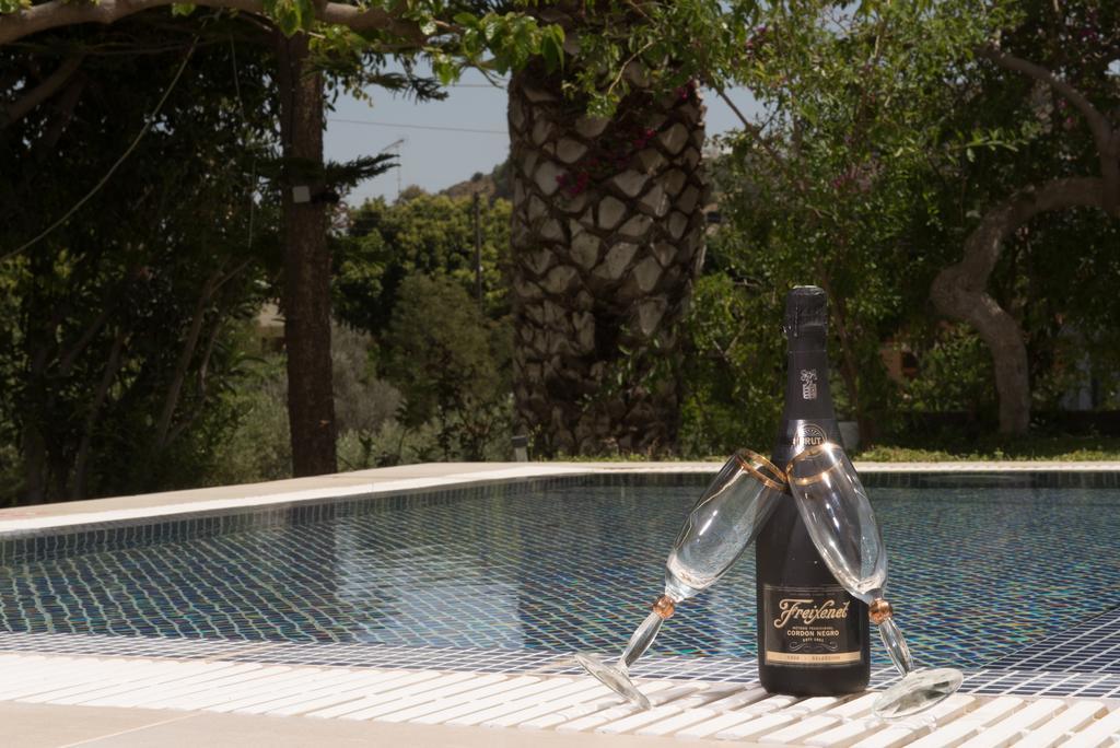 Bodikos Villas & Apartments Pitsidia Luaran gambar